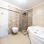 Maltepe Manhattan Hotel 3*