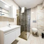 Maltepe Manhattan Hotel 3*