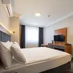 Hotel Maltepe Manhattan 3*