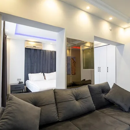 Maltepe Manhattan ホテル 3*