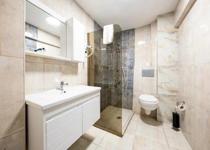 Maltepe Manhattan Ξενοδοχείο 3*