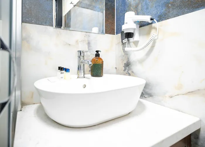 ホテル Maltepe Manhattan