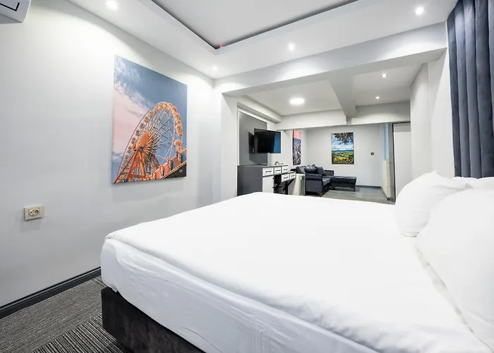 Maltepe Manhattan ホテル 3*